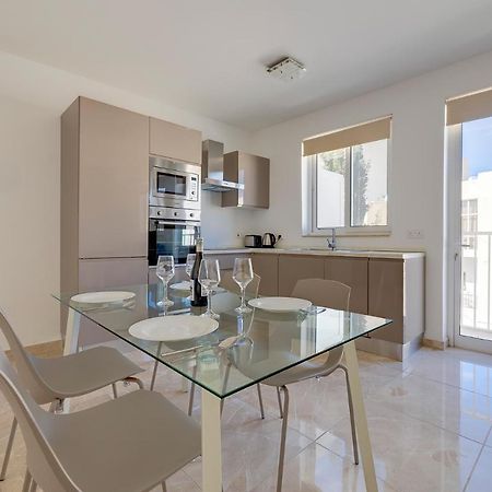Modern 2Br Apartment In Central St Julian'S Saint Julian's Екстер'єр фото